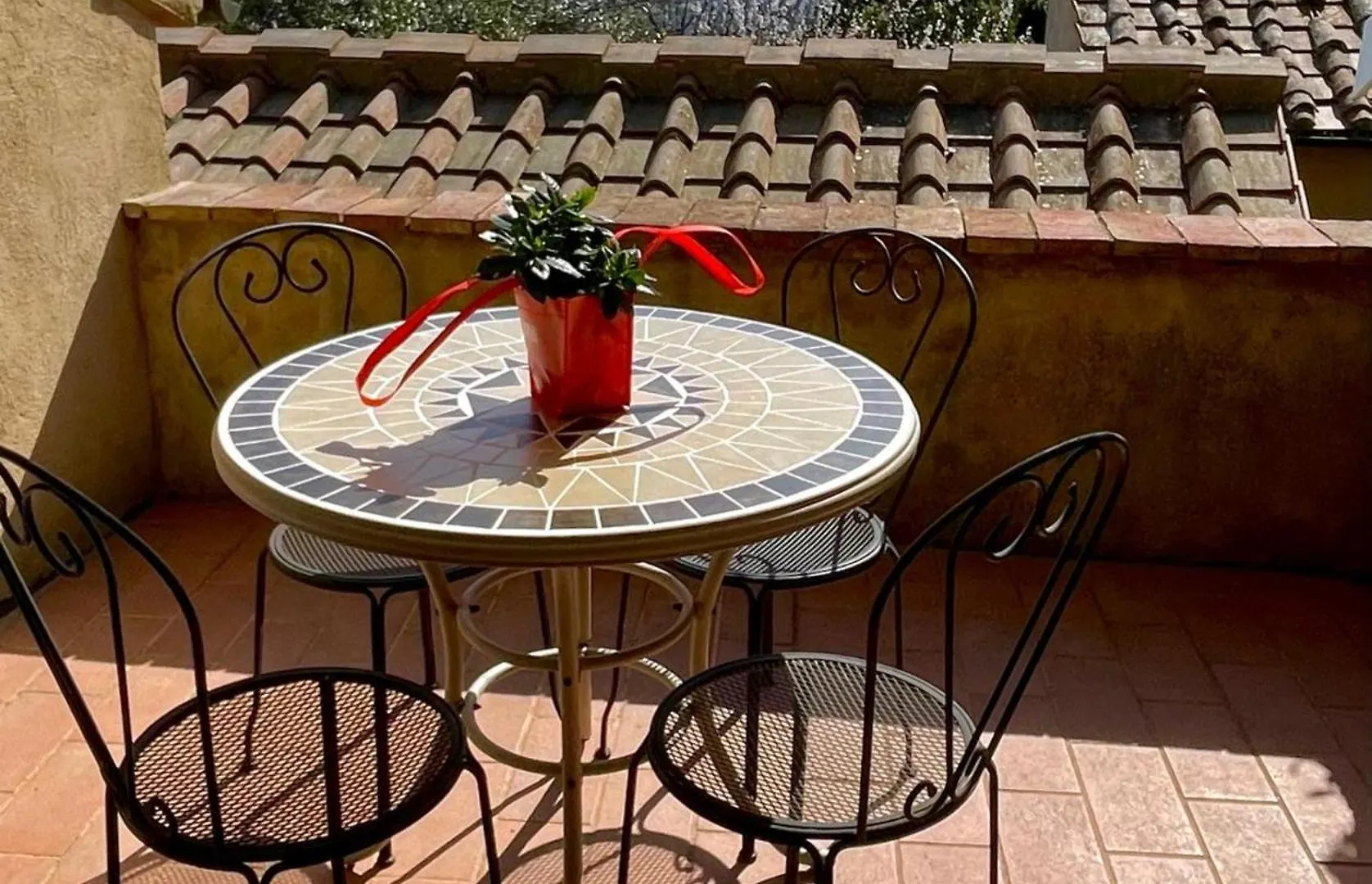 Agora Villa Montecatini Val di Cecina 0*,